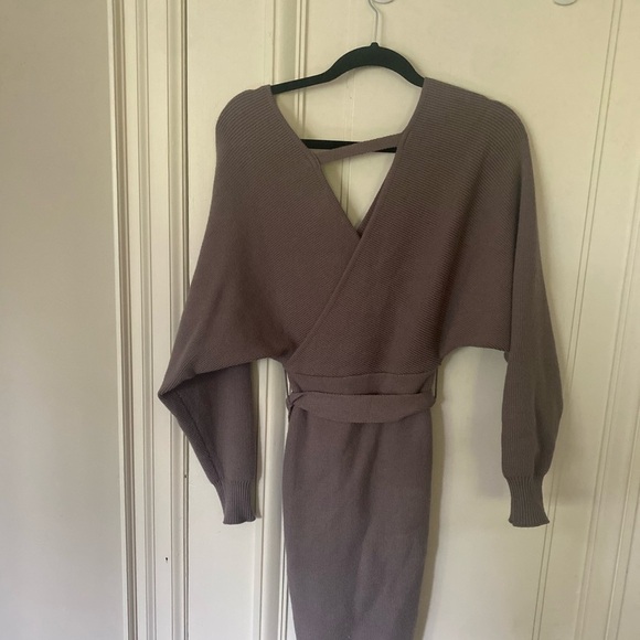 Forever 21 Greyish Sweater Dress - Picture 3 of 3